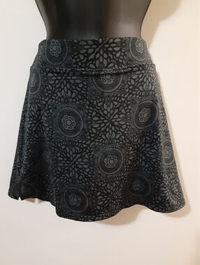 Tranquility Mandala Print Skort Black Flowy A-Line Athletic Casual Small